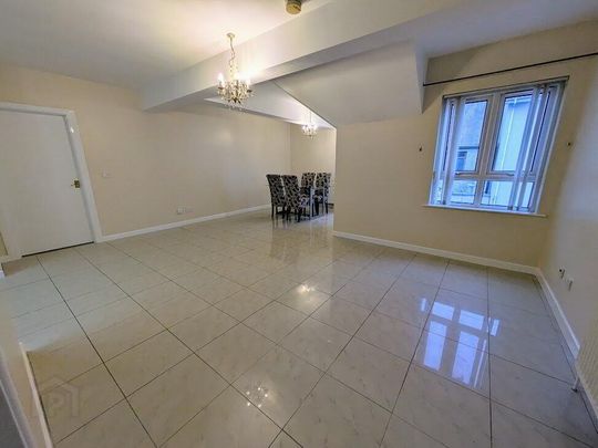 9 The Courtyard Mary Street, Newtownards, BT23 4GB - Photo 1