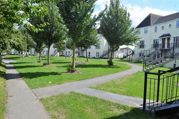 4 Holywell Crescent South, Swords, County Dublin - Photo 1
