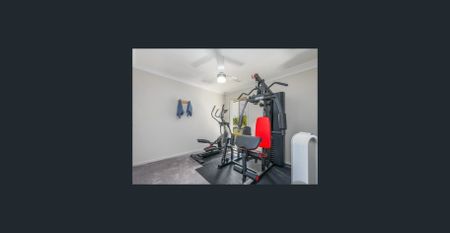 Available soon- Perfect family home. - Photo 4