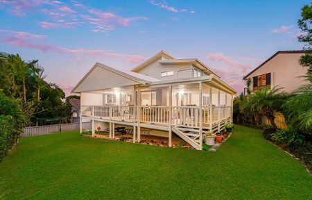 Stunning 4-Bedroom Home in Kingscliff - Photo 4