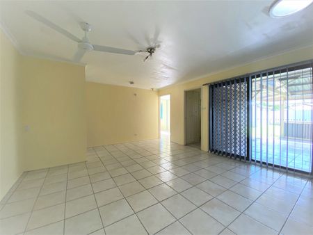 Neat Family Home - Photo 4