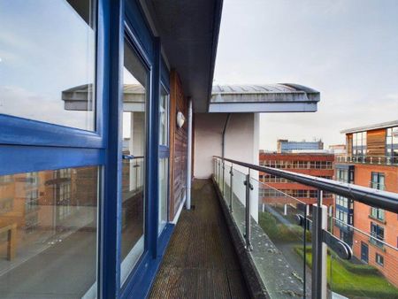 1 bedroom Apartment to rent - Photo 5