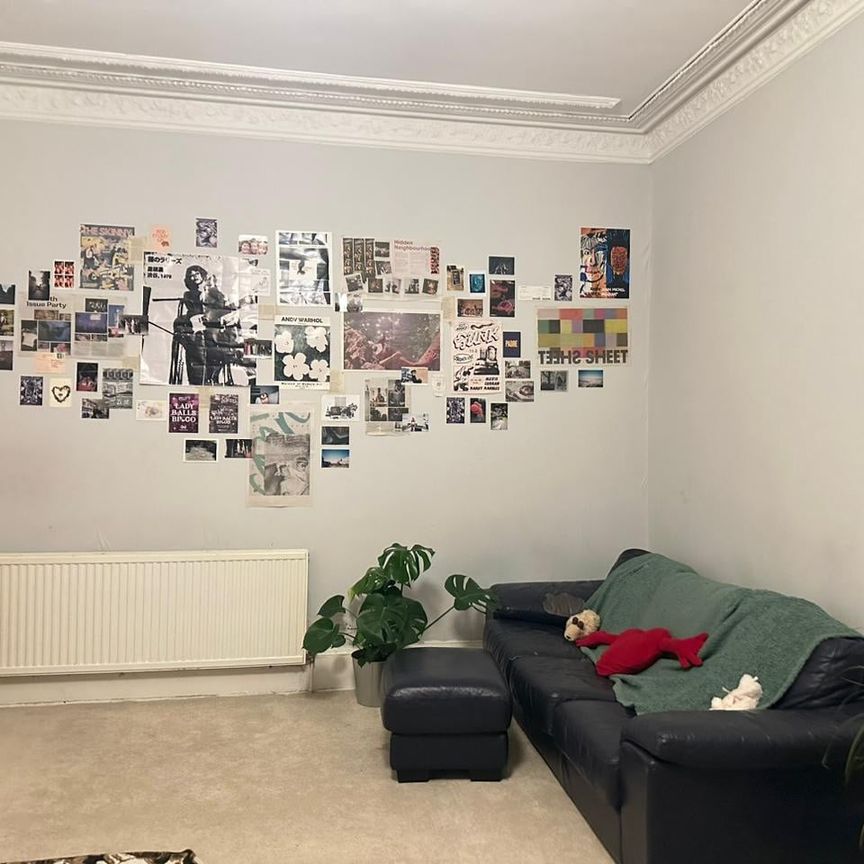 4 Bed Flat, Woodlands Drive, G4 - Photo 1