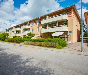 Allmogeplatsen 8 - Photo 1