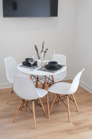 For Lease - 844 Connaught Avenue, Britannia Heights - Queensway Terrace N and Area, Ontario - Photo 5