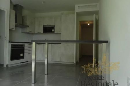 LA TURBIE : 2 pièces, jardinet, garage - Photo 3