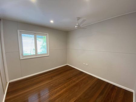 Beautiful 3 bedoom home - Photo 5