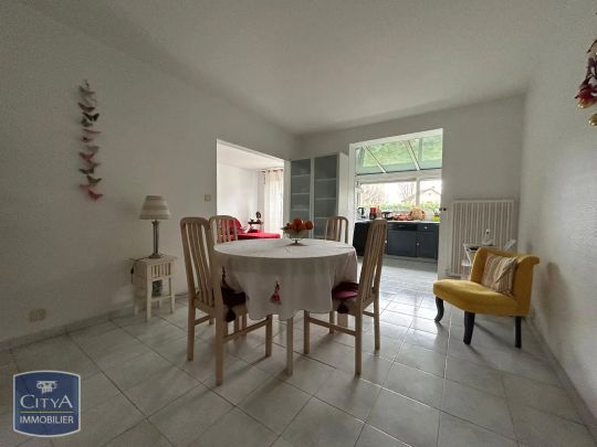 Appartement à louer 4 pièces 82.91m² - Photo 1