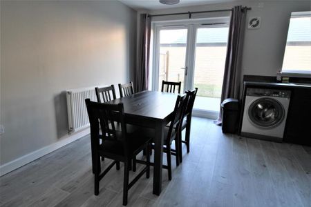 6 bedroom private hall to rent - Photo 4