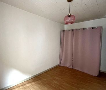 EYRAGUES - Maison de village avec 3 chambres et cour., - Photo 5