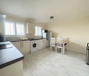 Watson Terrace, KA6 7AB - Photo 3