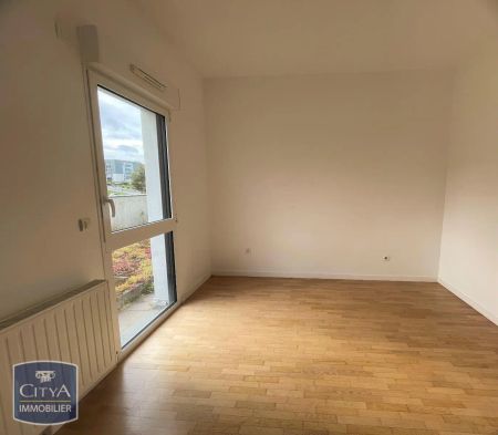 Appartement à louer 4 pièces 102.54m² - Photo 2
