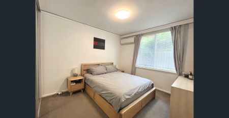 Furnished Ground Floor Apartment in Prime Location - Photo 3