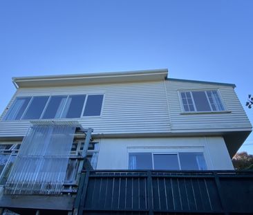 35 Prospect Terrace, Johnsonville - Photo 3