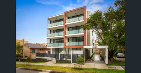 Modern 2-Bedroom Apartment in a Prime Location - Photo 5