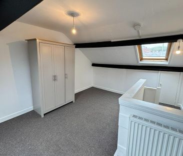 3 bedroom terraced house to rent - Photo 4