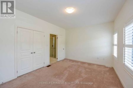 19 EZRA CRESCENT - Photo 3
