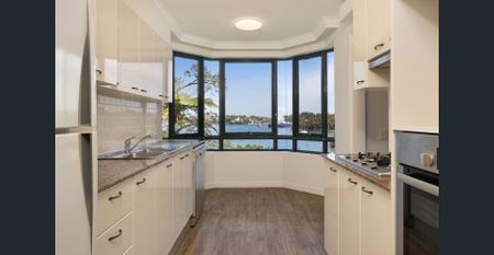 Harbourside Elegance at Mariner Quays - Photo 2