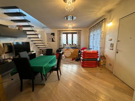 Porzione di bifamiliare in affitto - Photo 5