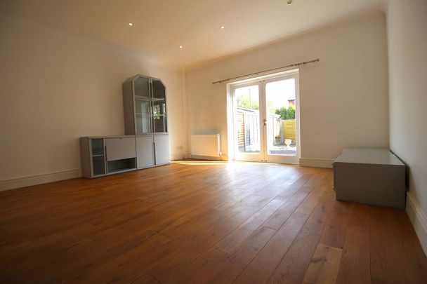 3 bedroom townhouse to rent - Photo 1