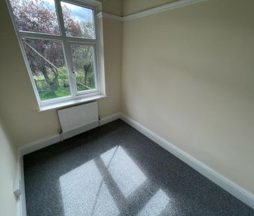3 bedroom detached house to rent - Photo 4