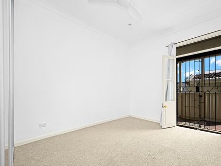 5 Ford Street, Balmain NSW 2041 - House For Rent | Domain - Photo 2