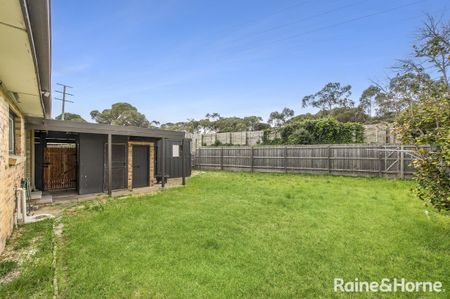 Modern Living Close to Beach, Shops & Transport - Photo 5