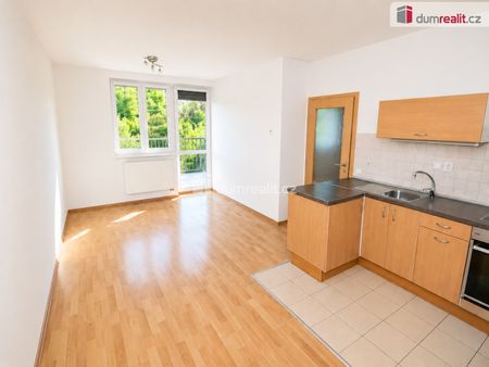 Pronájem bytu 2+kk 47 m² - Fotografie 3