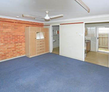 Low Maintenance Studio Apartment - Photo 1