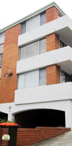 BRIGHT AND SPACIOUS - Photo 1