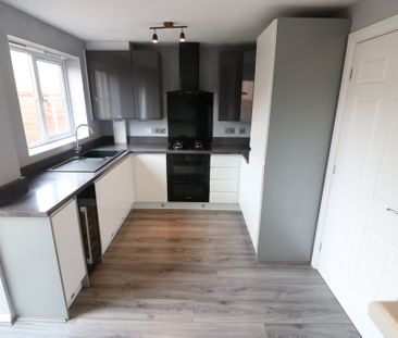 36 Loxley Way - Photo 6