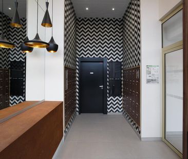 location Appartement T2 DE 43.15m² À ASNIERES SUR SEINE - Photo 2