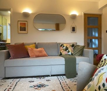 2 Bed Flat, Mansfield Road, NG5 - Photo 1