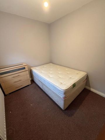 30 Hugh Street, Belfast, BT9 7HH - Photo 3