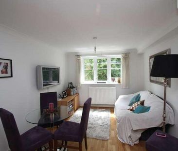 Woking, Surrey, GU21 - Photo 1