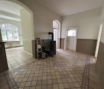 Stilvolle Altbauwohnung in attraktiver Stadtlage mit Wintergarten u... - Photo 6