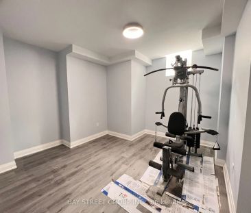 Detached Home For Lease | N9246341 - Photo 1