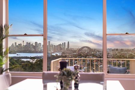 Breathtaking Views from Mosman's Highest Residence - Photo 2