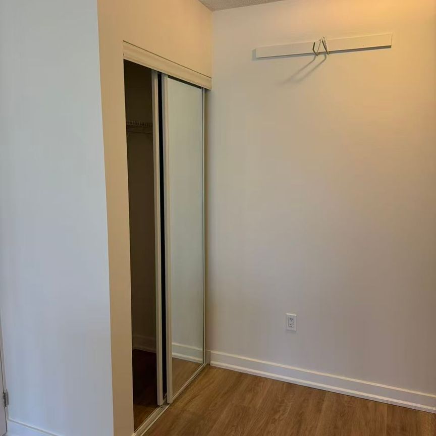 For Lease - 15 Iceboat Terrace Unit# 641, Toronto, Ontario - Photo 1