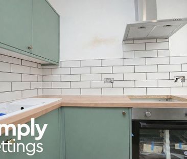 Studio to rent - Photo 3