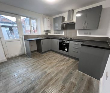 Merridale Street West, Wolverhampton, West Midlands, WV3 - Photo 5