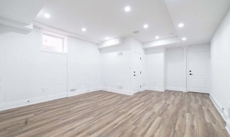 For Lease - 1229 Ironbridge Road Unit# Legal Basement Apartment, Oakville, Ontario - Photo 5