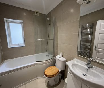 1 bed apartment to rent in Southcote Road, Bournemouth, BH1 - Photo 5