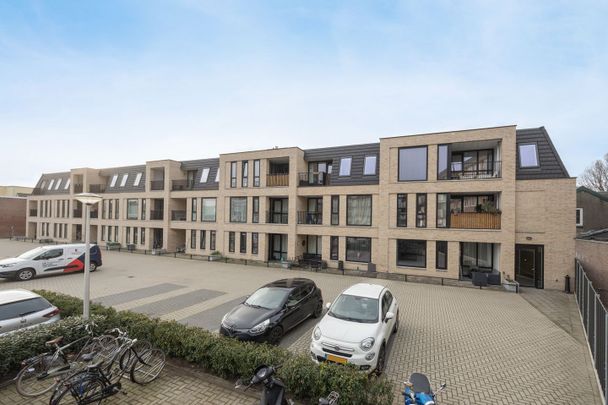 Appartement te huur: Hulsdonksestraat 11-D 4703 AP Roosendaal - Photo 1