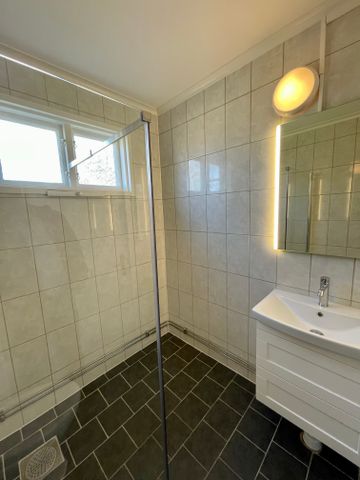 Förmansbostaden vid Stora Aska gård, Linköping - Photo 2