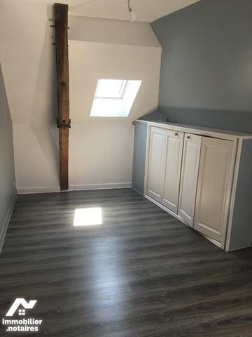 Appartement centre bourg au 1er étage libre au 17 novembre 2025- - Photo 5