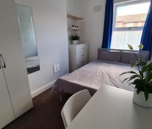 Seaford Street, Shelton, Stoke-On-Trent, ST4 - Photo 1