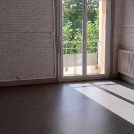 Location : Appartement 3 pièces 60 m2 – BEAUCOURT - Photo 1