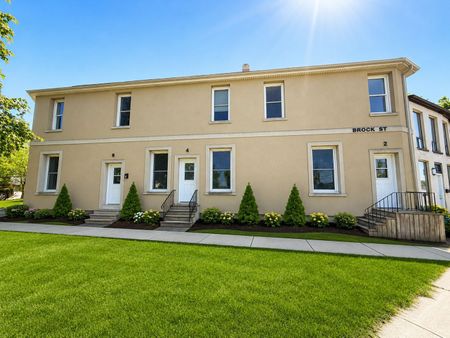 For Lease - 2 Brock Street Unit# 2, Hamilton, Ontario - Photo 5