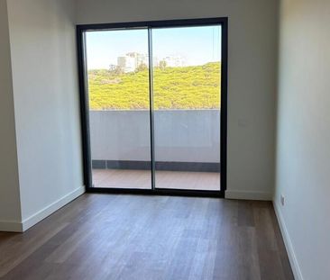 3 Bedroom Apartment with parking, Miraflores, Oeiras - Photo 2